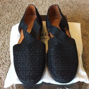 Bernie Mev black flats women’s shoes